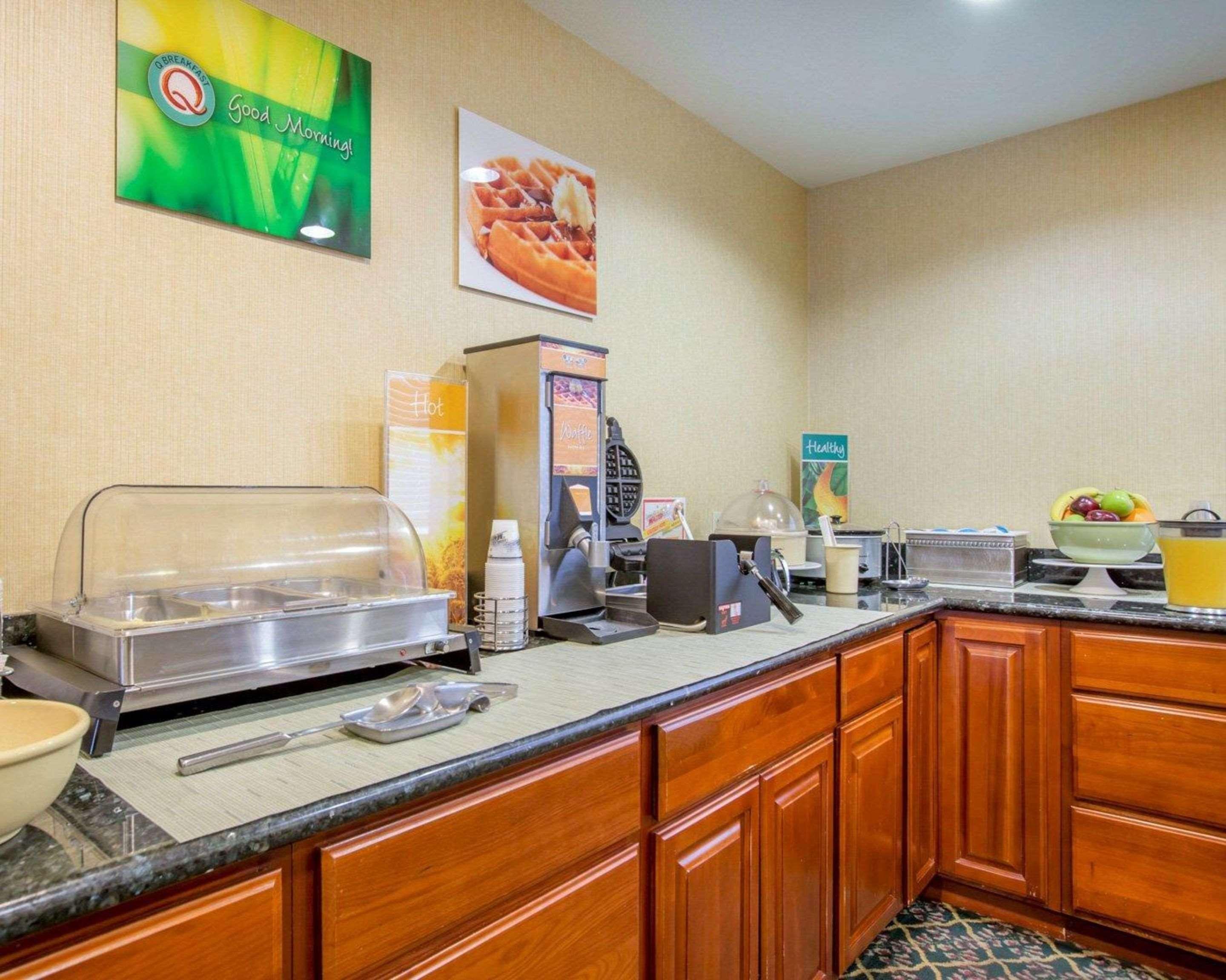 Quality Inn & Suites Weed Zewnętrze zdjęcie