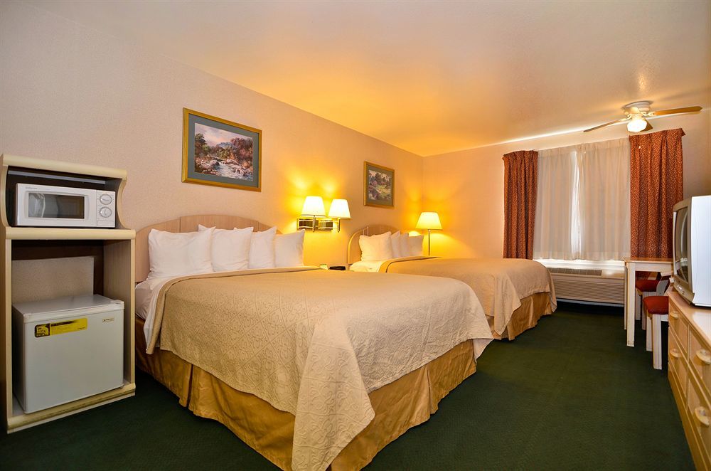 Quality Inn & Suites Weed Pokój zdjęcie