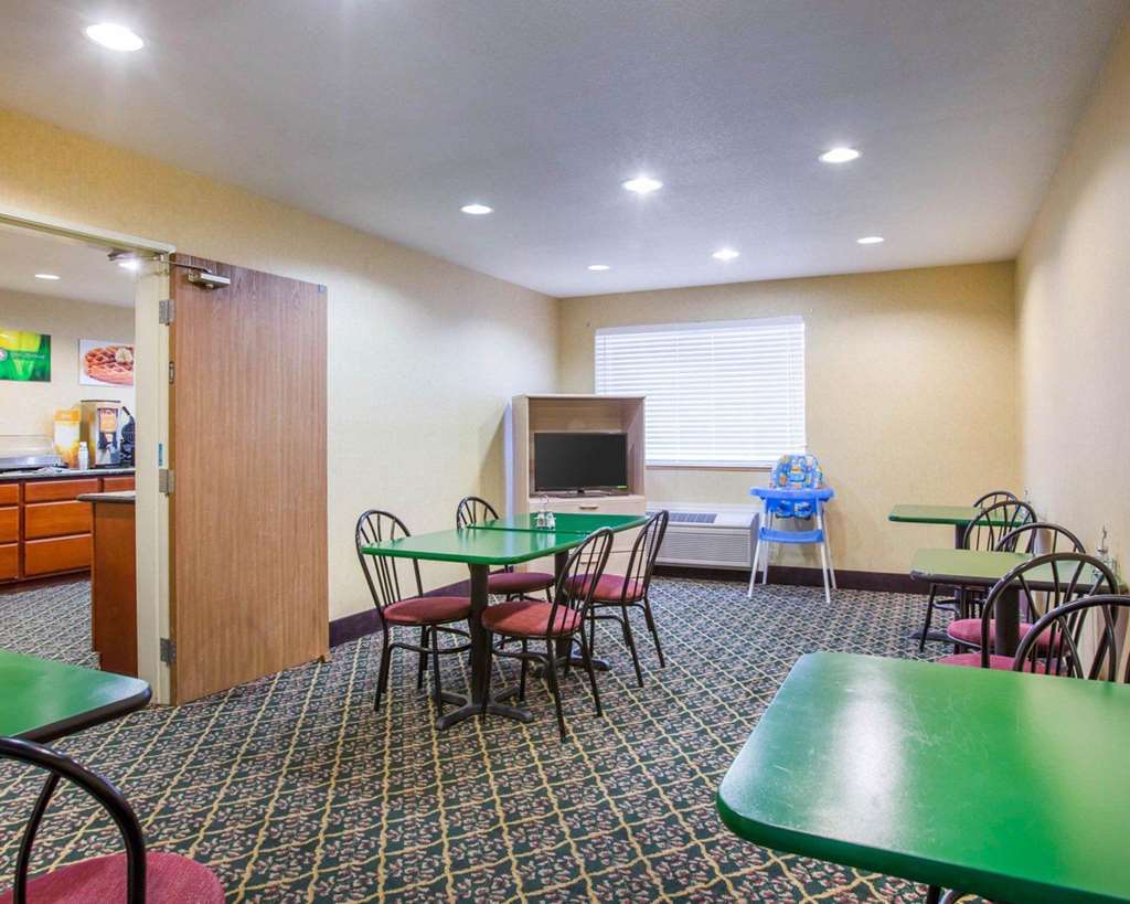 Quality Inn & Suites Weed Zewnętrze zdjęcie